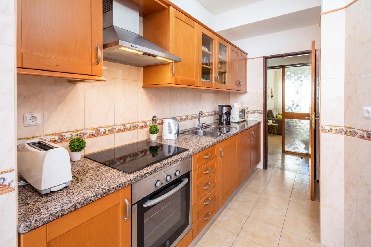 Apartamento Pe Na Areia, Armacao De Pera Bagian luar foto