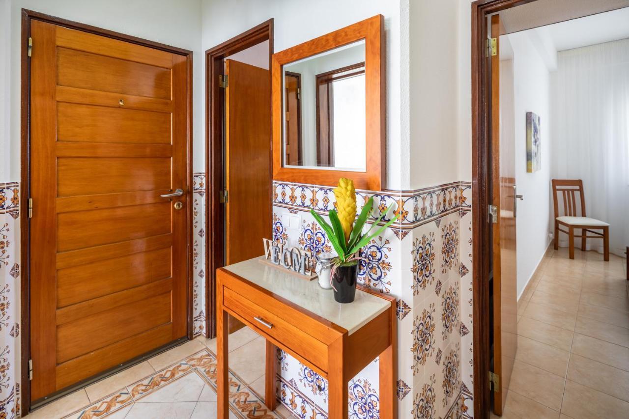 Apartamento Pe Na Areia, Armacao De Pera Bagian luar foto